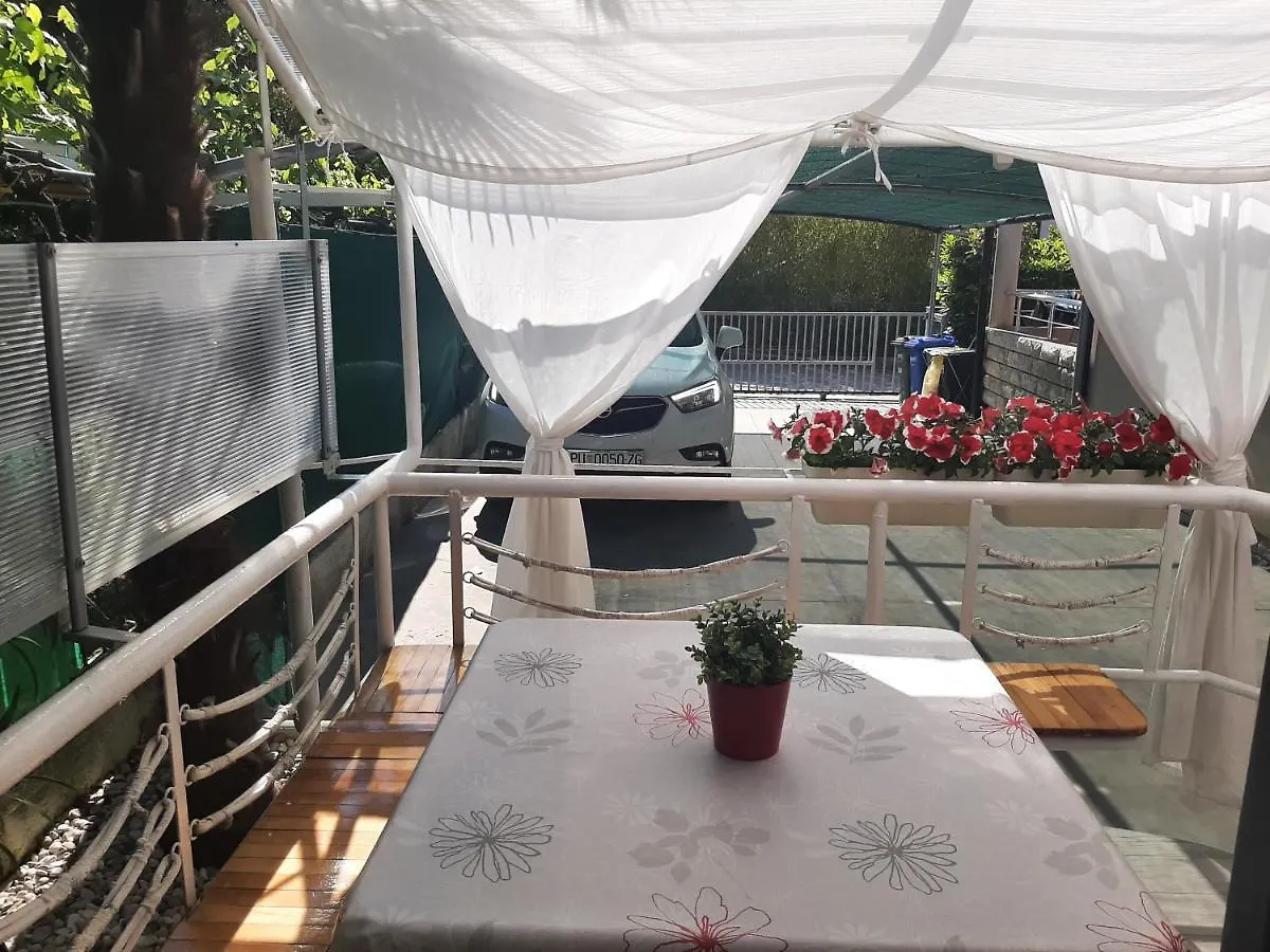 Apartment Near The Beach Pula