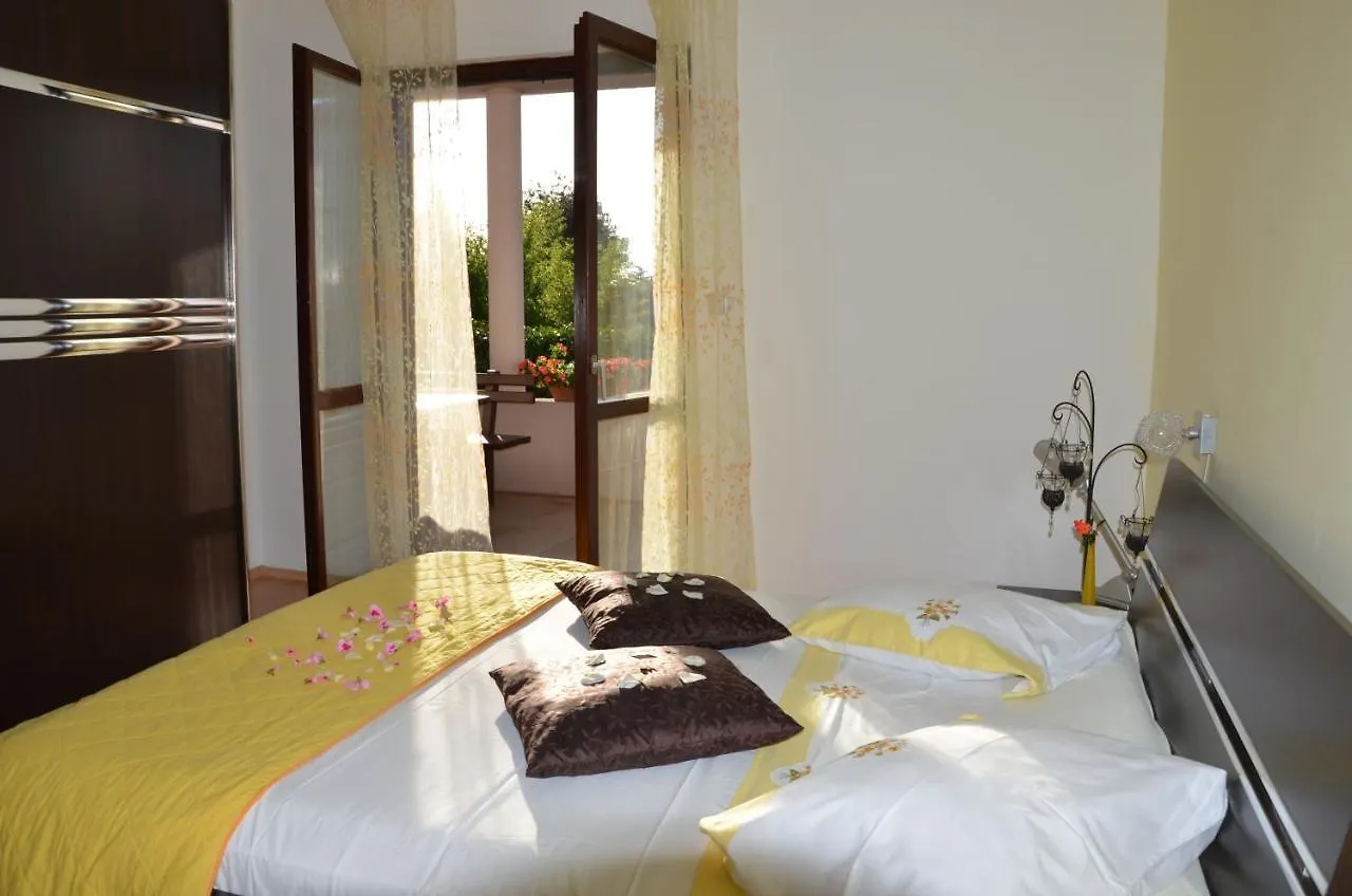 Near The Beach Pula Apartment