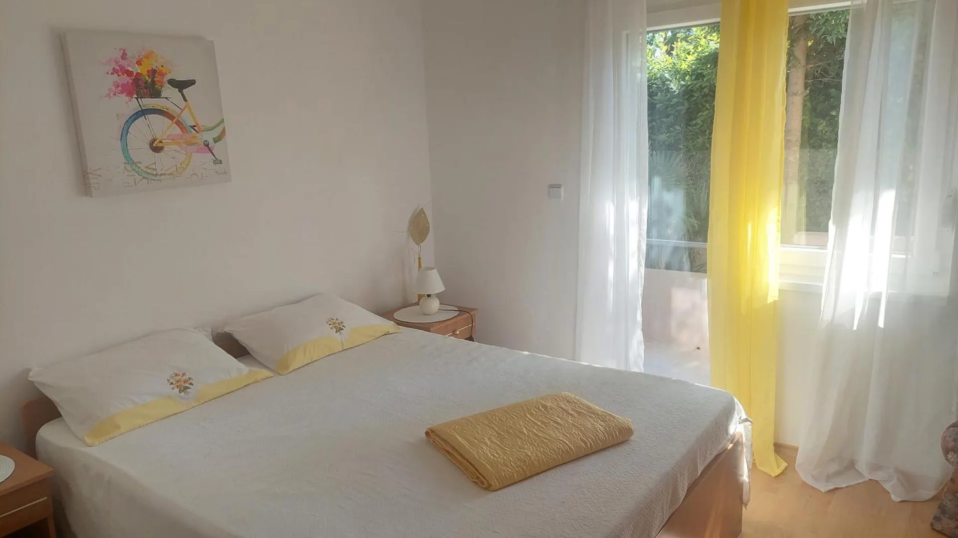 Near The Beach Pula Apartment