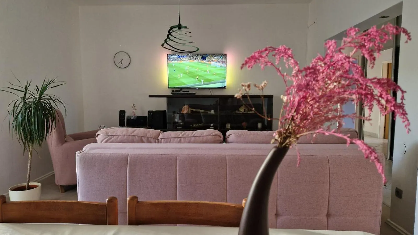 Apartment Near The Beach Pula Croatia
